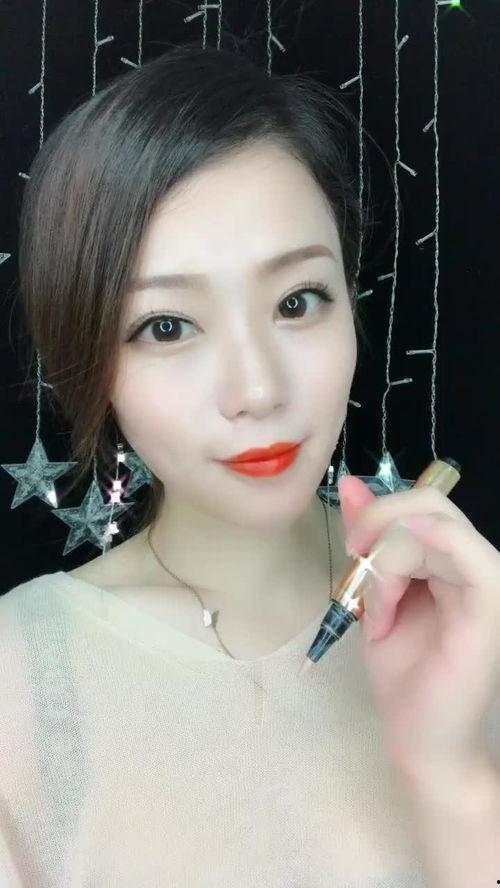 欧美嘴唇视频最火,揭秘全球最火红的唇部舞蹈挑战